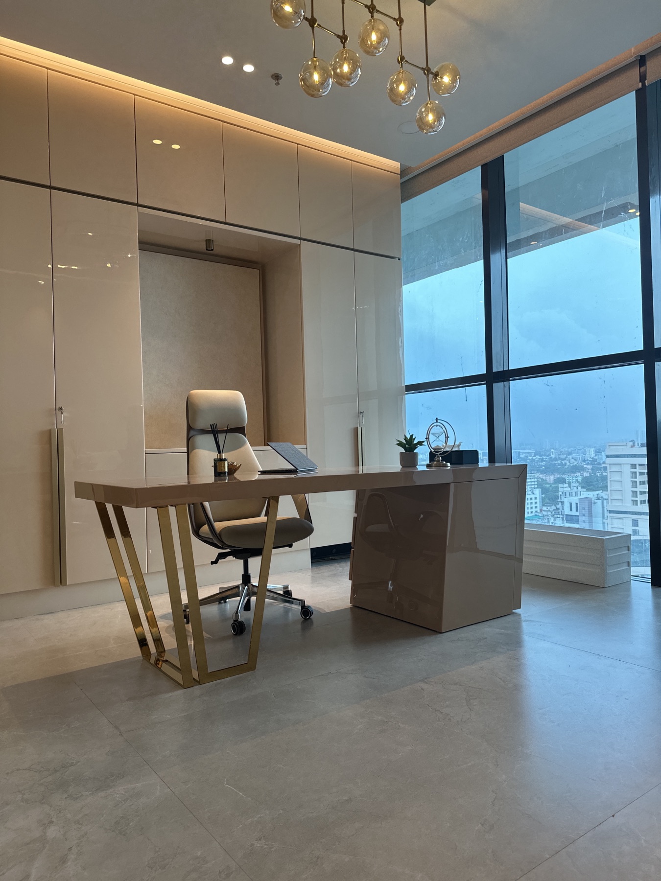 Completed custom office furniture project by Minnoli
